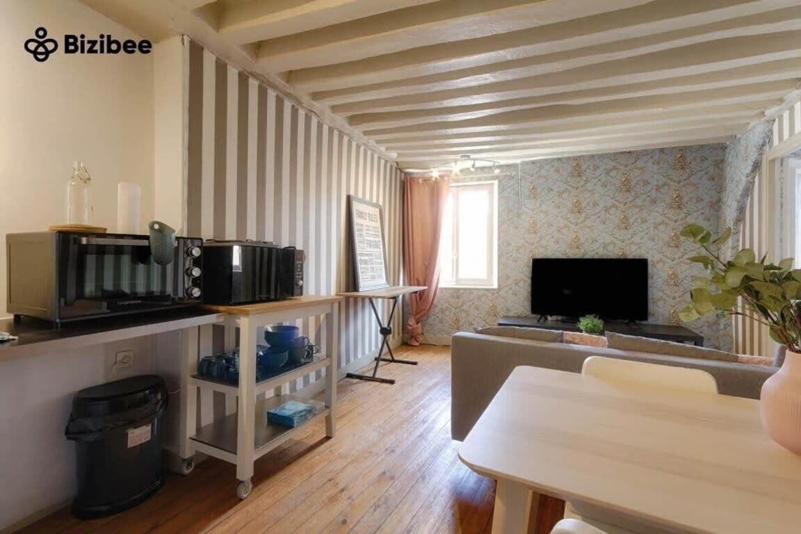 Appartamento L'Echappee Belle A Fontainebleau Esterno foto